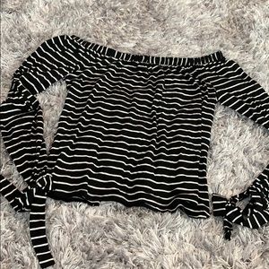 Striped longsleeve strapless T